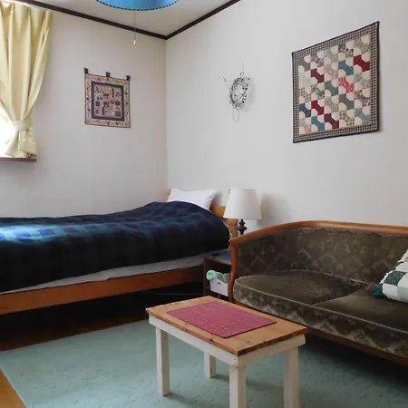 Country Lodge Farmstay Hakuba Exterior photo