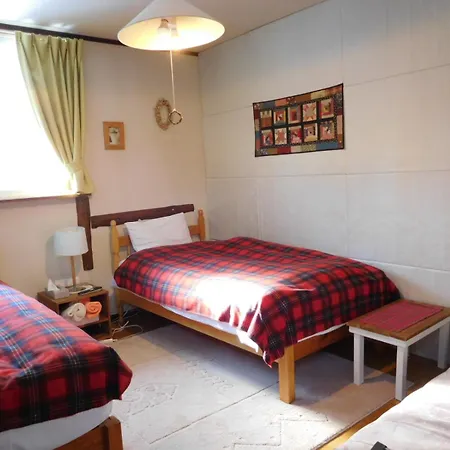 Country Lodge Farmstay Hakuba Exterior photo